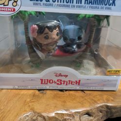 Funko Pop! Moment – Lilo & Stitch in Hammock #1200 – Hot Topic Exclusive
