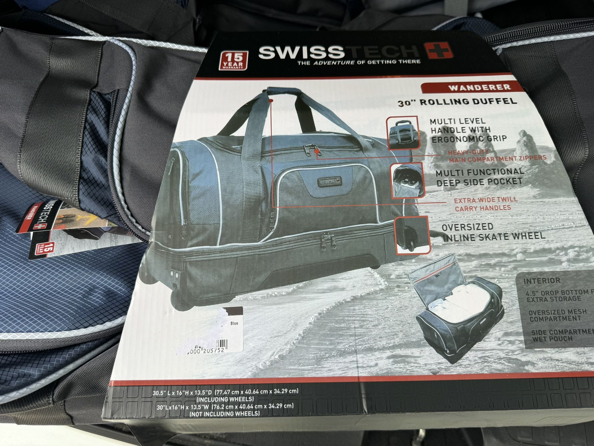 Brand New Swiss Tech Rolling Duffle Bag