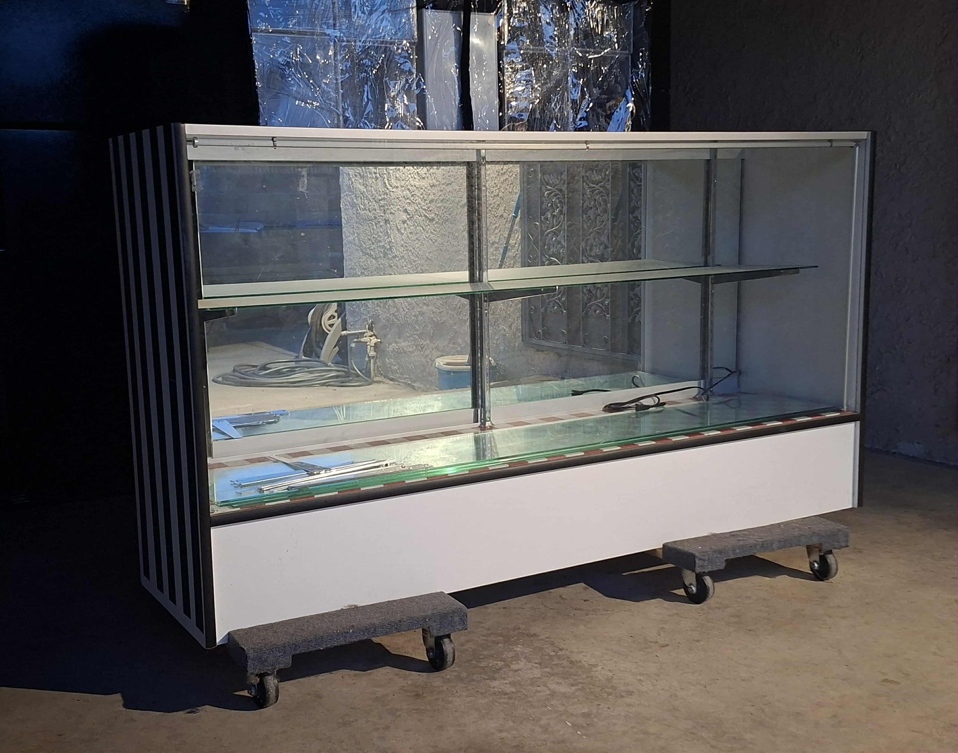 Light Up Glass Display Stand