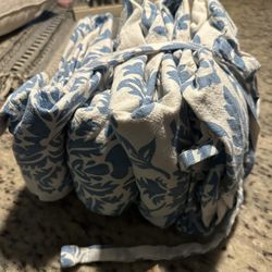 4 pc chair covers 10 fits almost all chairs 