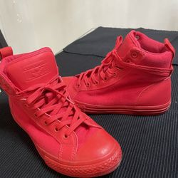 Converse Red High Top Sneaker Size Junior 4 (Woman’s 7 or 7 1/2)