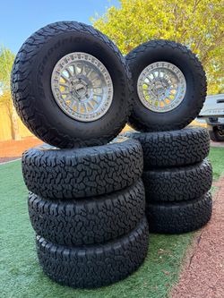 Kmc 552 Chevy silverado wheels 37x12.50R17 BFgoodrich