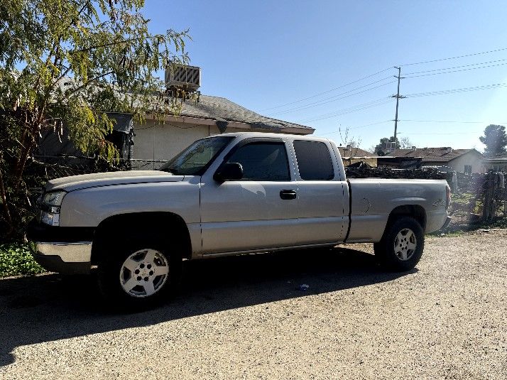 2004 Chevy Silverado 4X4