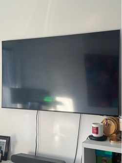 Samsung 55” flat screen tv