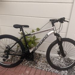 Schwinn Mountain Bike 
