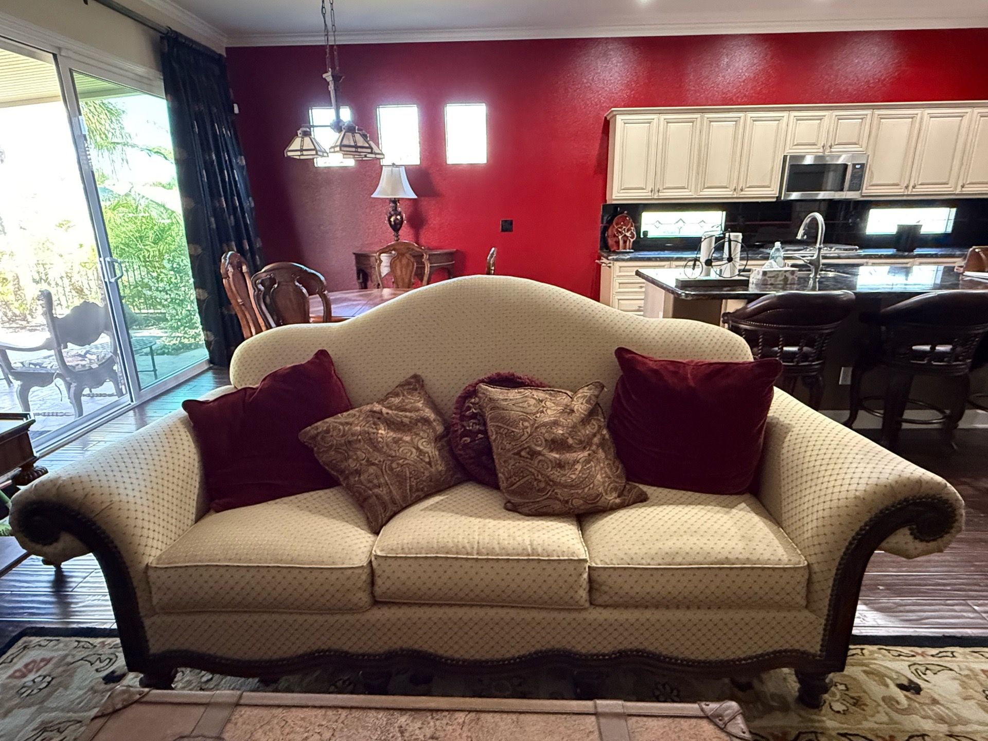 Couch/Sofa