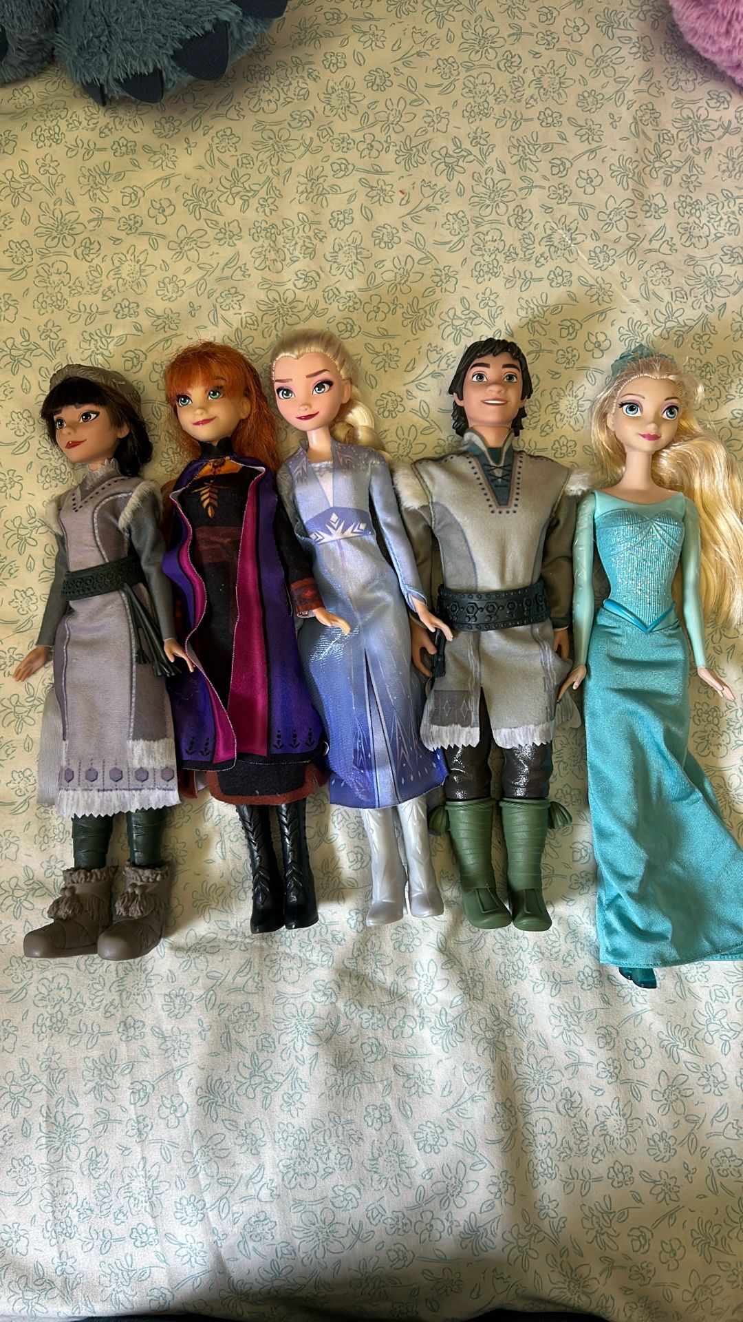 Frozen Dolls