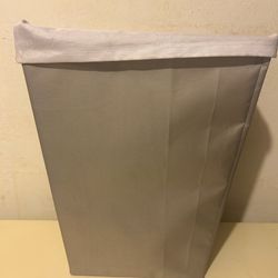 Hamper with liner