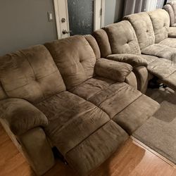 Recliner Sofas 