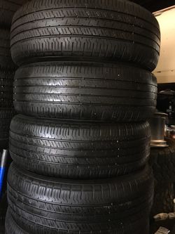 17” 225/65R17 4 used tires Hankook