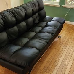Leather Eruo Lounger