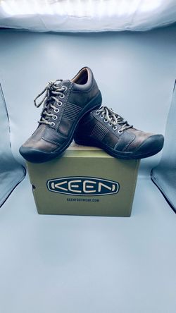 KEEN Mens 9.5 Brown Leather Austin Shoes New