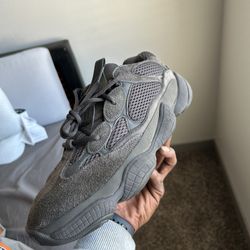 Yeezy 500 Utility Black