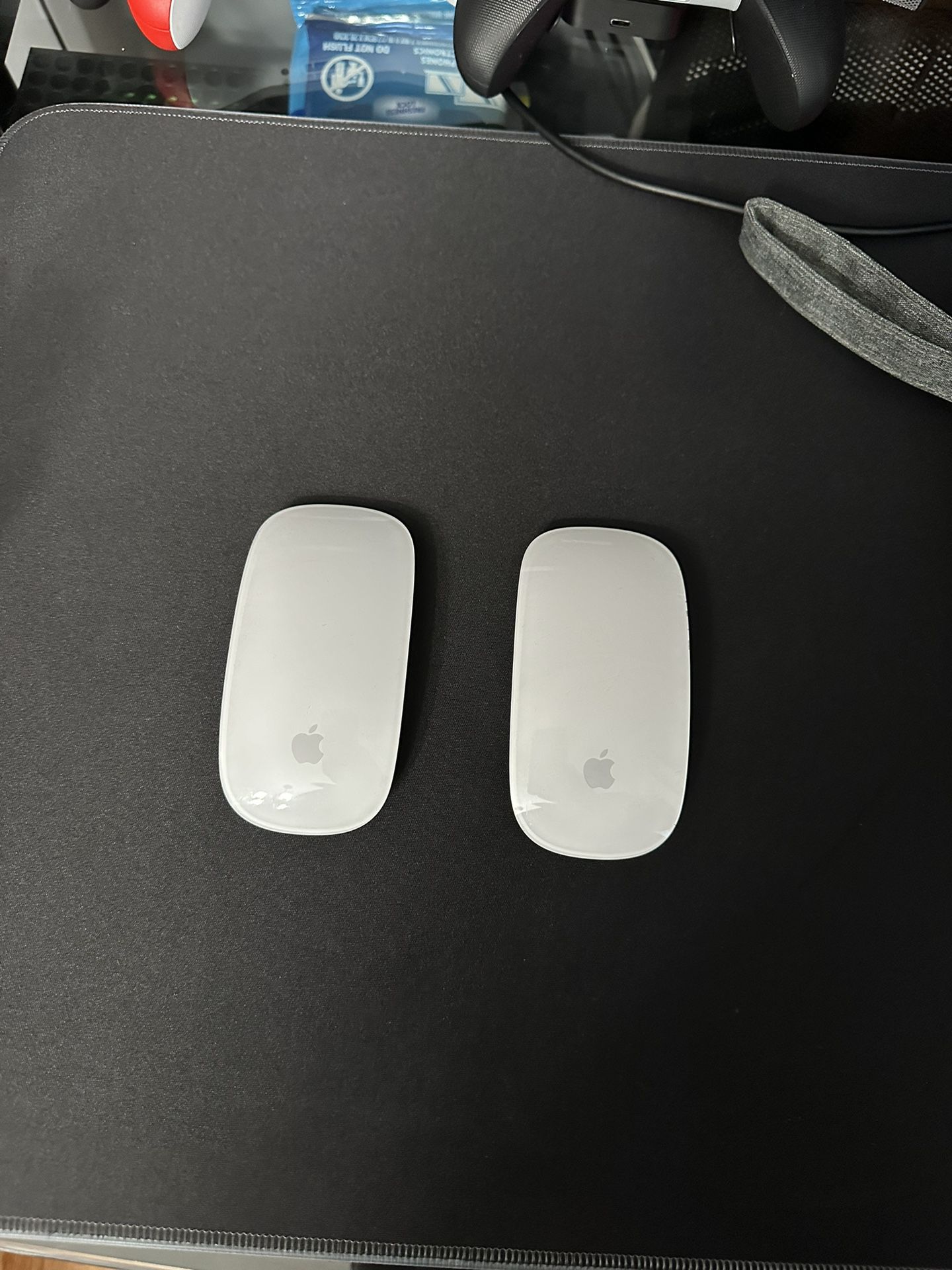 2 Apple Wireless Mouse Magic Mouse 