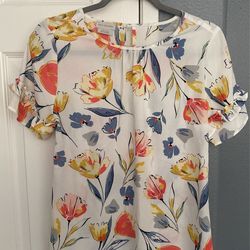 Nice Van Heusen top
