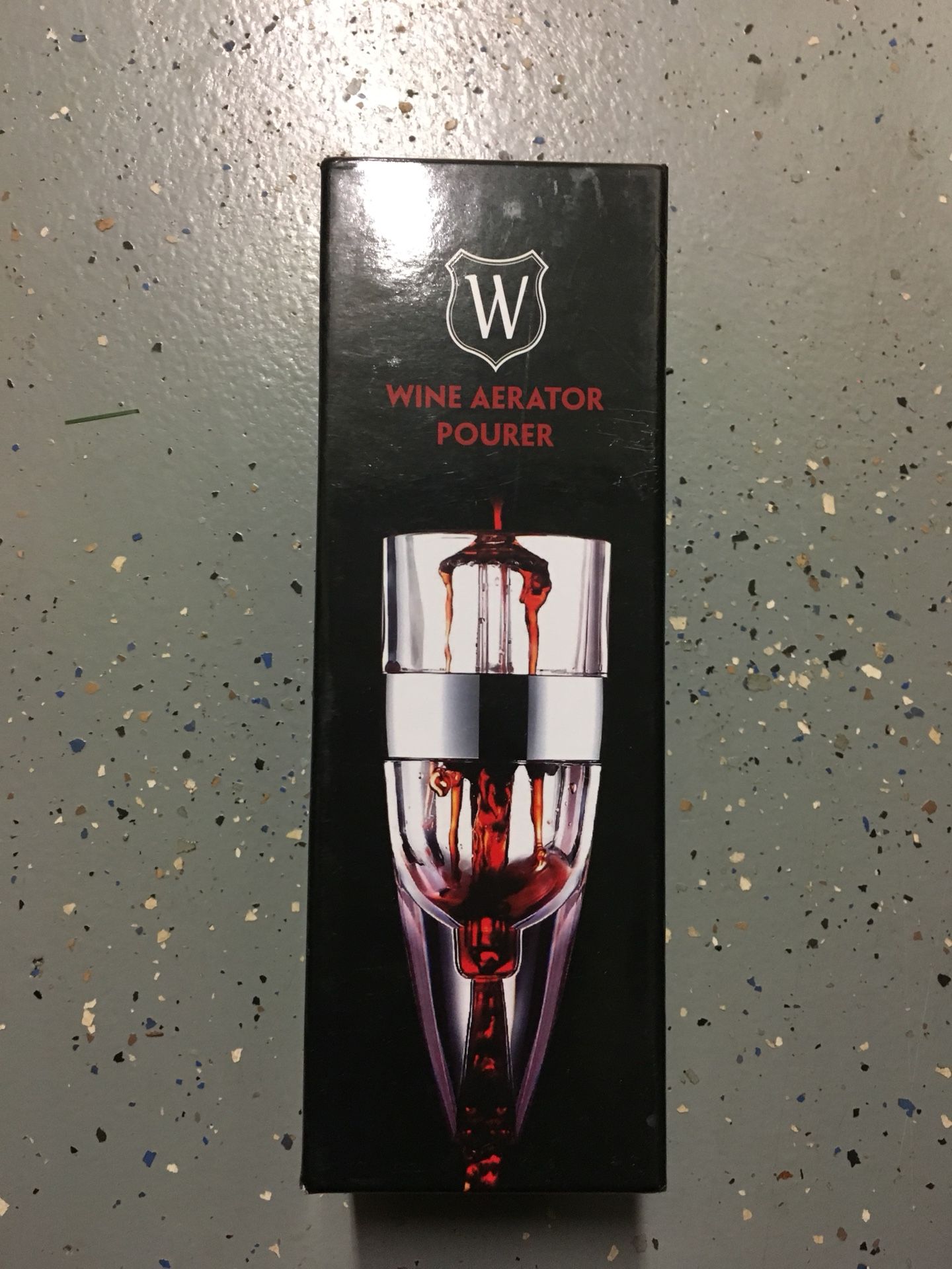 Wine Aerator Decanter With Free Bonus Vacuum Wine Stopper, Winek Wine Aerator Pourer With Stand For Red/White Wine