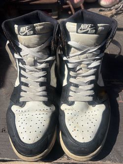 Nike Air Jordan 1 High-Top Sneakers
