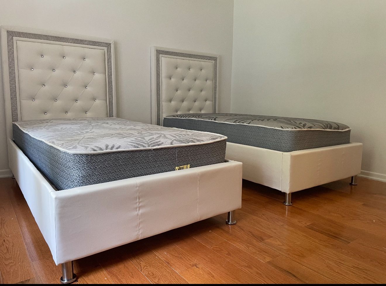 Twin Bed Frame W/ Mattress