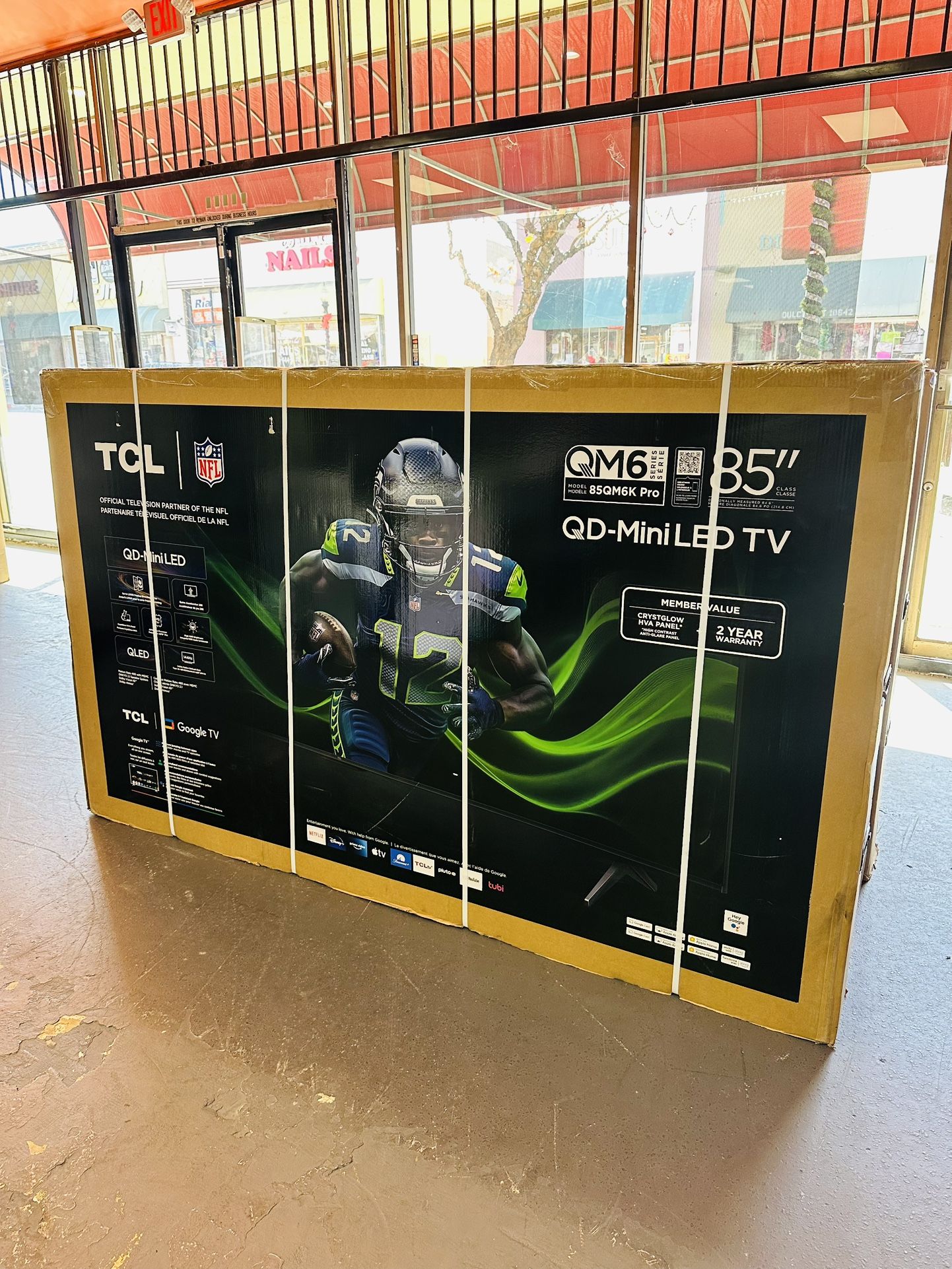 85” TCL QD-MINILED PRO QM6K 4K UHD Smart Tv 