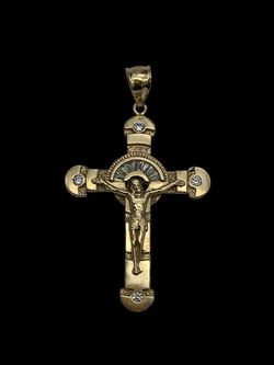 2 3/4" Gold Crucifix #32242