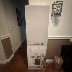 BRAND NEW UNOPENED DUAL FISH TANK STAND