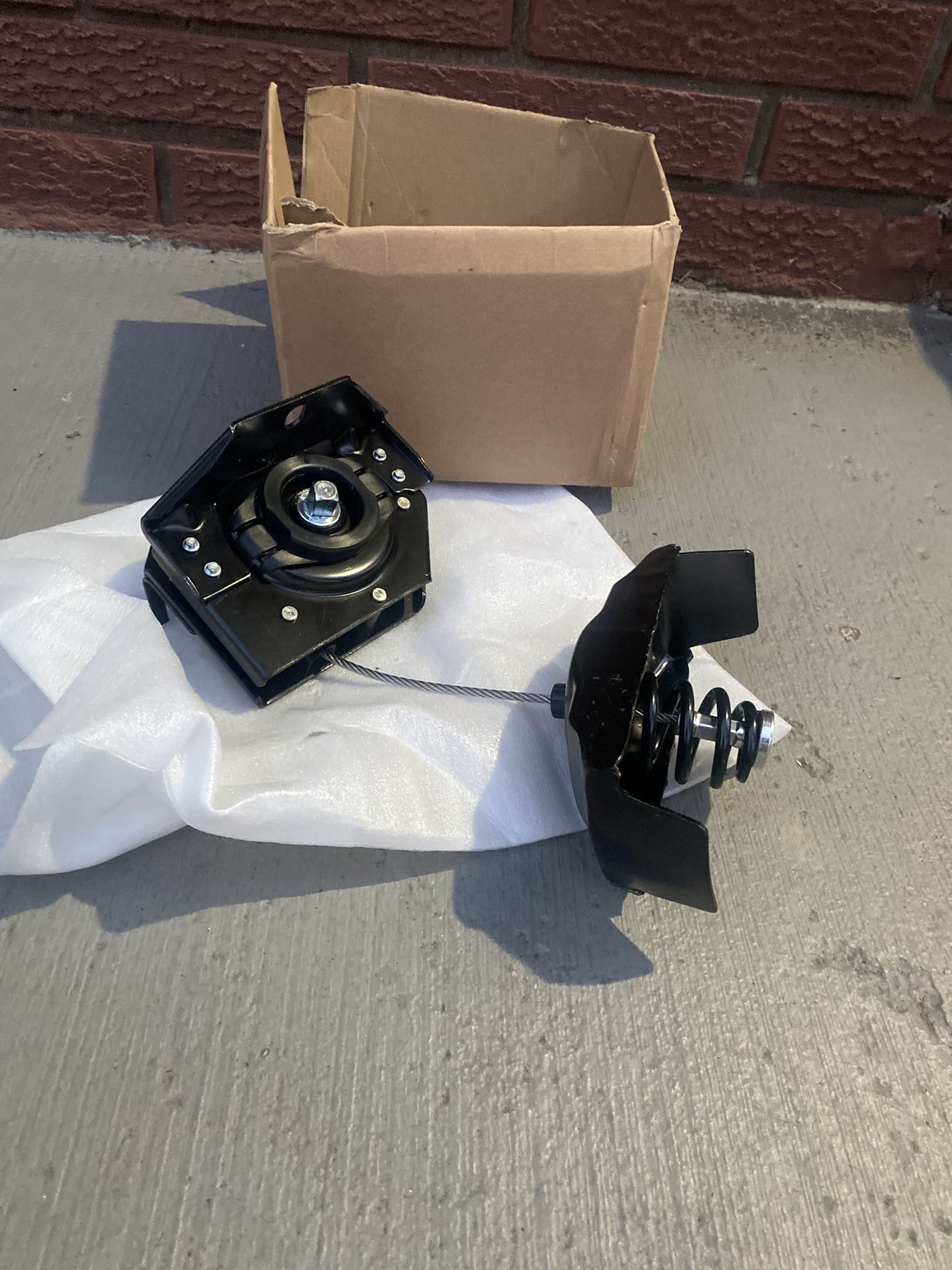 Spare Tire Hoist