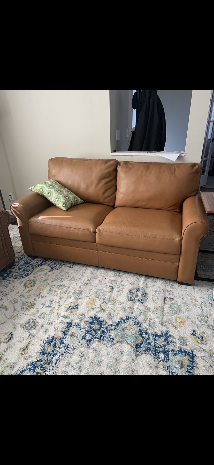 Brown Leather Pullout Couch – Full Size Bed – Excellent Condition