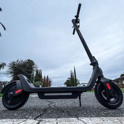 Electric scooter