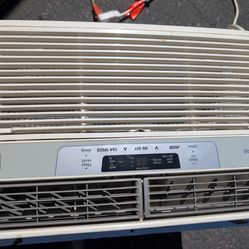 Frigidaire 8000 BTU air conditioner