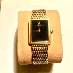 Seiko Gold Plated Very Thin Dress Watch  With Japanese Quartz Movement 