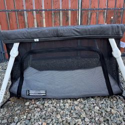 Guava Family Travel Bassinet