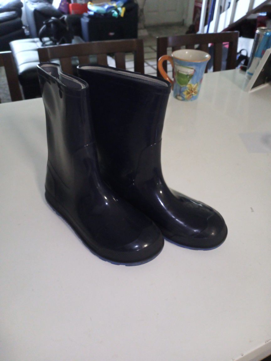 Kids Size 2/3 Blue Rain Boots