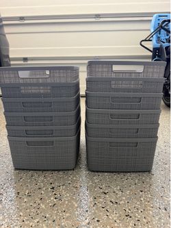 Decorative Plastic Organization and Storage Baskets