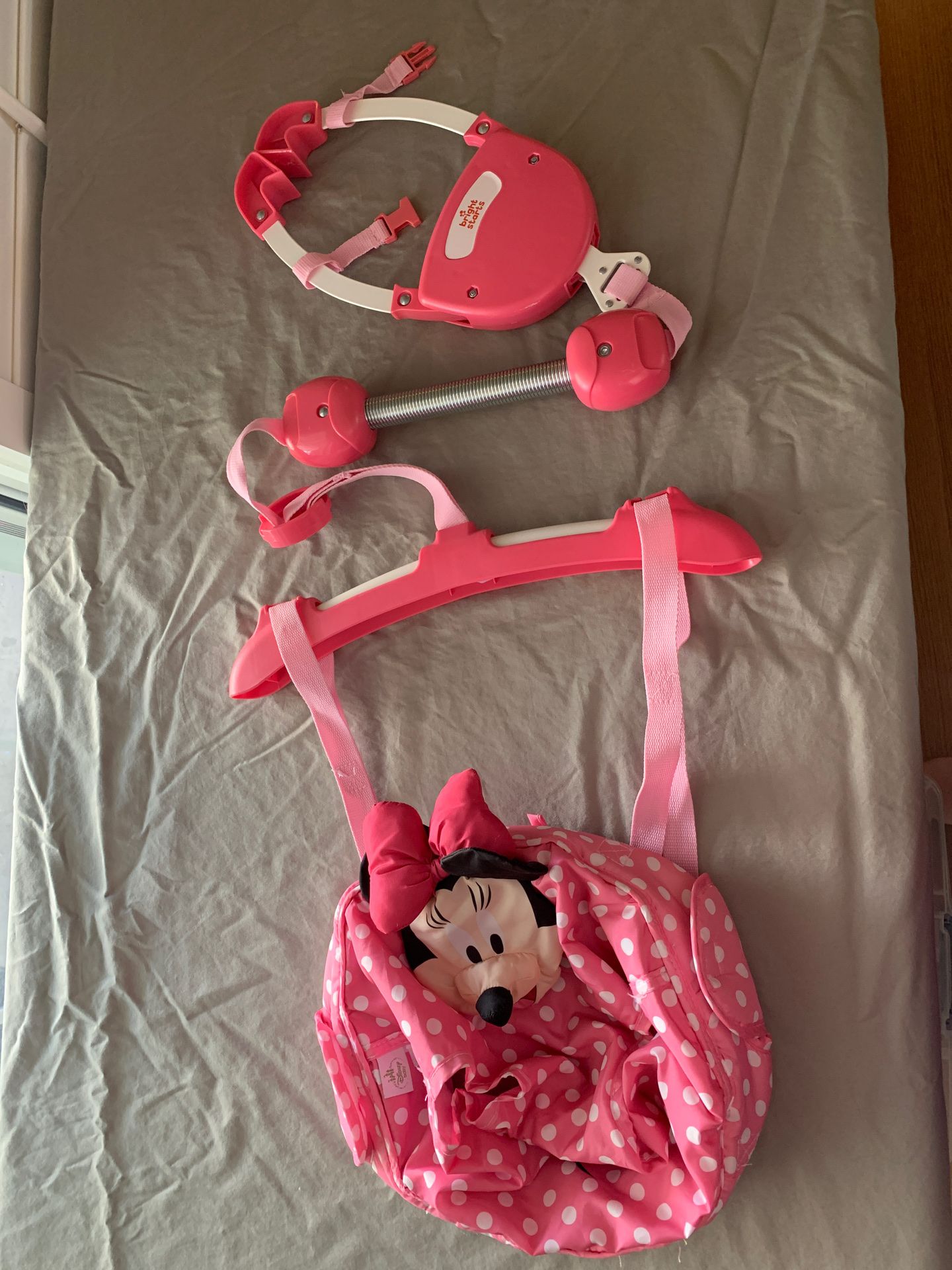 Disney Minnie Mouse baby jumper, door hanging infant jumper bouncer for