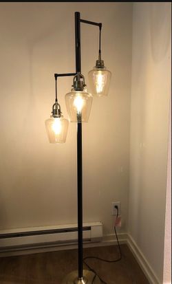 Floor lamp