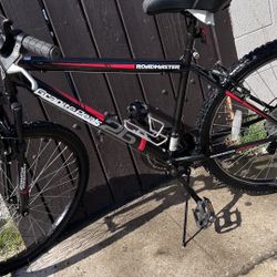 Roadmaster 26” Granite Peak Mountain Bike 
