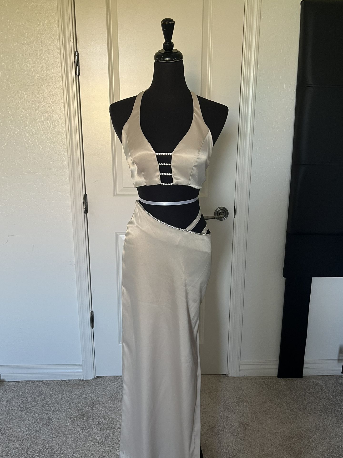 Beige Sexy Women’s Dress