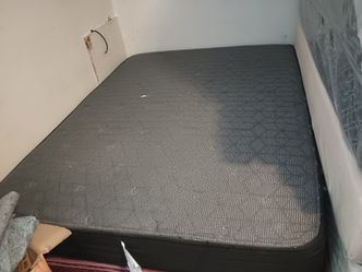 Used queen Sealy mattress and box spring