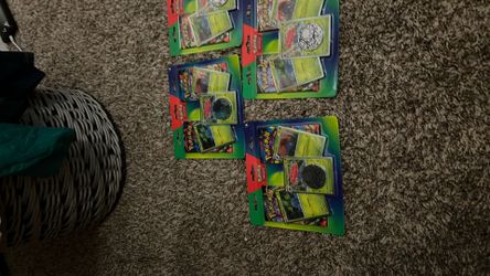Pokémon card packs two blisters mega evolution and  Phantasmal Flame