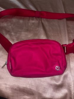 Lululemon belt bag