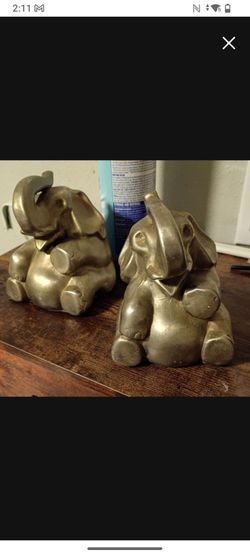 Elefantes de bronce