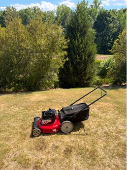 MTD 21” Push Lawn Mower w/ Briggs & Stratton engine