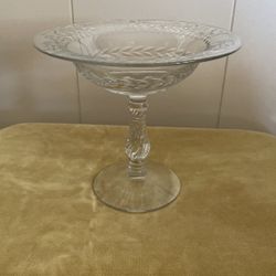 Vintage Crystal Pedestal Etched Design