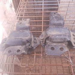 97 Ford Mustang Rim/ Motor Mounts(new)