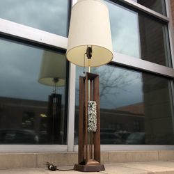 Stunning MCM Walnut/Brass Lamp attributed to Modeline