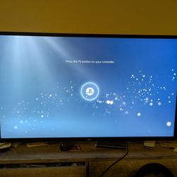 LGUL500-W 32" Monitor 
