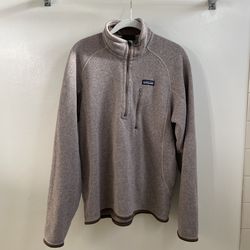 Men’s Tan Patagonia Quarter Zip Sweater size MEDIUM