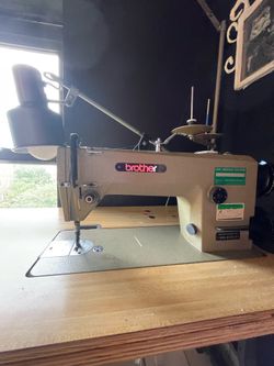 Industrial sewing machine brother DB2-B735