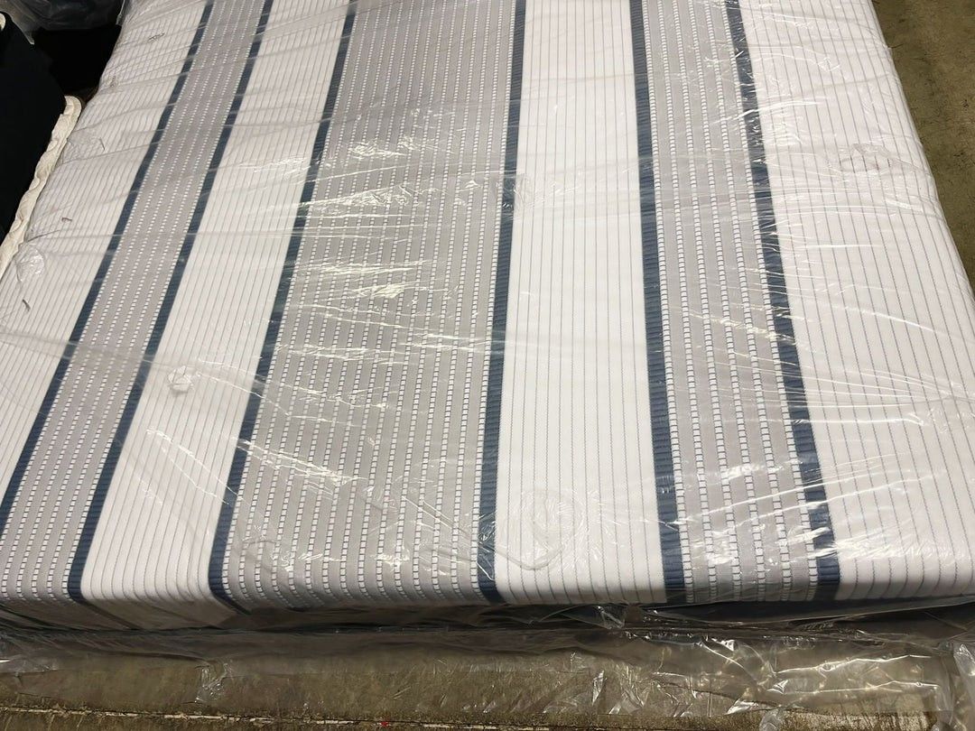 Queen Mattress Serta - iSeries Hybrid 2000