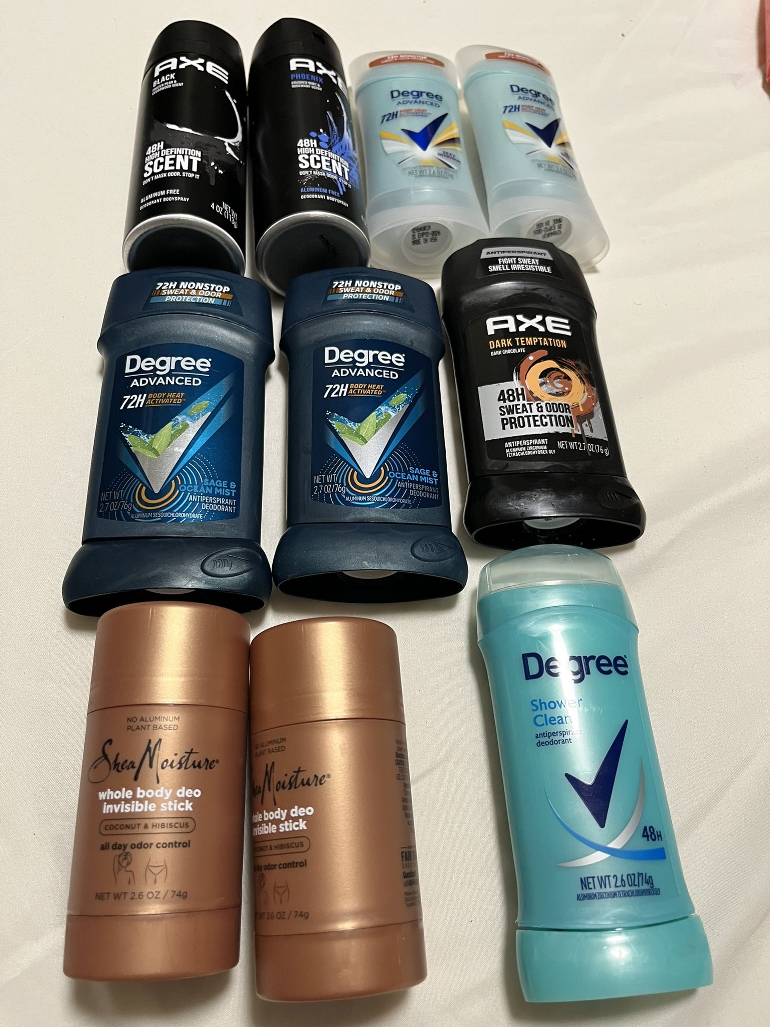 Deodorants! 2 For $4! 2 Por $4!